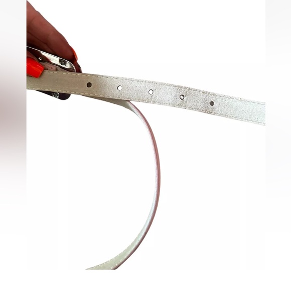 White House Black Market XS Leather Platinum Skinny Belt Pink White - Picture 2 of 4